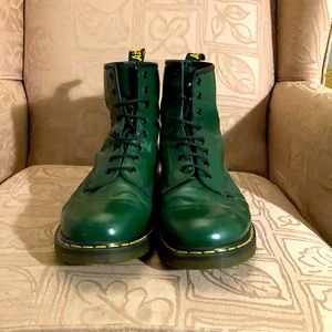 Dr marten 1460 in green, size 12, slightly worn